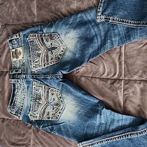 Rock Revival 32 Distressed Slim Straight